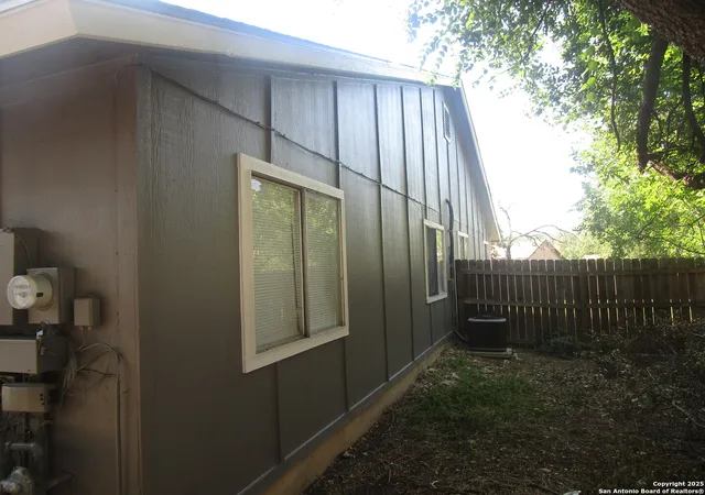 Photo 3 of Sale Pending at 5303 Ashbury, San Antonio, TX 78250 | MLS# 1899167 | Listing updated on 2025-10-16