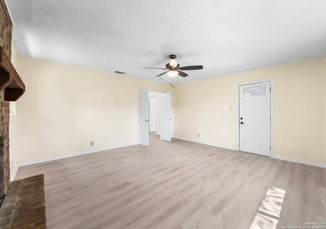 Photo 3 of Sale Pending at 126 Creath Pl, San Antonio, TX 78221 | MLS# 1899226 | Listing updated on 2026-02-08