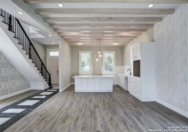 2nd image of 3723 Avenue K, Galveston, TX 77550 | MLS# 1899227
