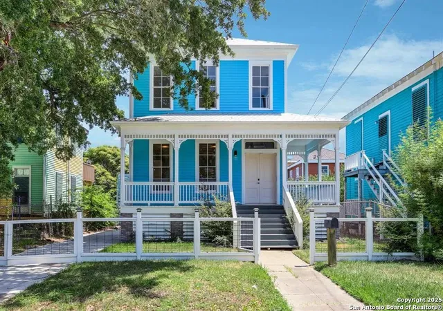 1st image of 3723 Avenue K, Galveston, TX 77550 | MLS# 1899227