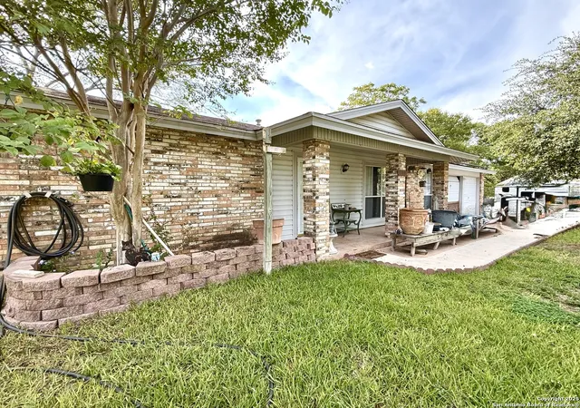 Photo 3 of Sale Pending at 7501 Jonquill, San Antonio, TX 78233 | MLS# 1899249 | Listing updated on 2025-10-02