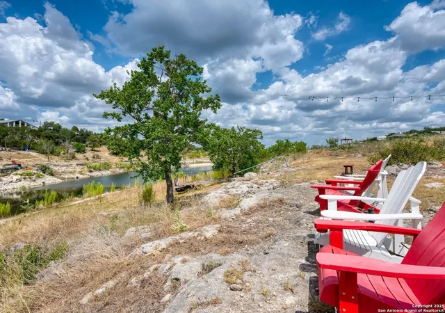 Photo 4 of Single family home for sale at 407 Nancy, Canyon Lake, TX 78133 | MLS# 1899286 | Listing updated on 2026-09-07
