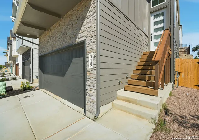 Photo 4 of Sale Pending at 6464 Babcock Rd #719, San Antonio, TX 78249 | MLS# 1899291 | Listing updated on 2026-03-09