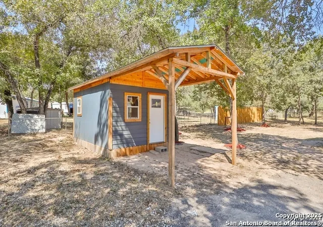 Photo 3 of Single family home for sale at 1927 Sandy, San Antonio, TX 78264 | MLS# 1899298 | Listing updated on 2026-02-22