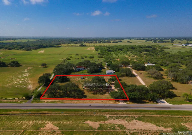 51st image of 1015 Fm 2200, Devine, TX 78016 | MLS# 1899307