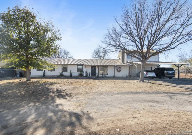1st image of 210 Barnes Rd, Uvalde, TX 78801 | MLS# 1899316