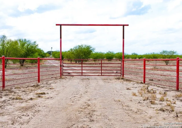 4th image of 0000 FM 799, George West, TX 78022 | MLS# 1901848