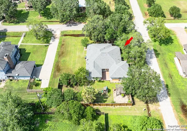 Photo 3 of Single family home for sale at 1206 Johnson, Woodsboro, TX 78393 | MLS# 1902173 | Listing updated on 2026-07-19