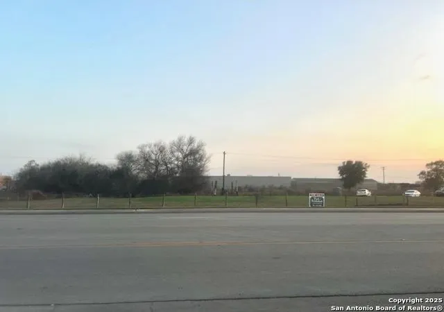 3rd image of 0 W Fm 351, Beeville, TX 78102 | MLS# 1902591