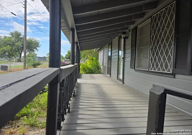 2nd image of 206 Commerce, Pettus, KY 78146 | MLS# 1902967