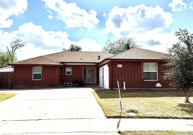 1st image of 1002 Blue Crest, Beeville, TX 78102 | MLS# 1904722
