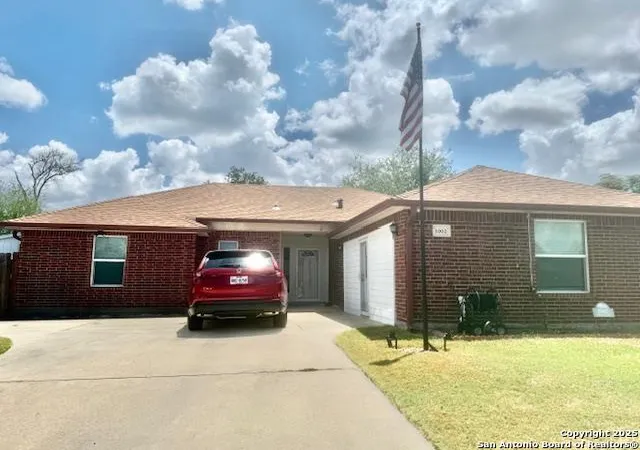 3rd image of 1002 Blue Crest, Beeville, TX 78102 | MLS# 1904722