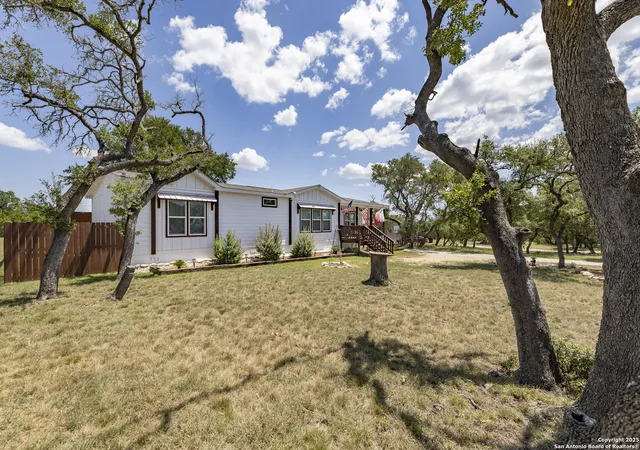 4th image of 451 Pr 1505, Bandera, TX 78003 | MLS# 1906538