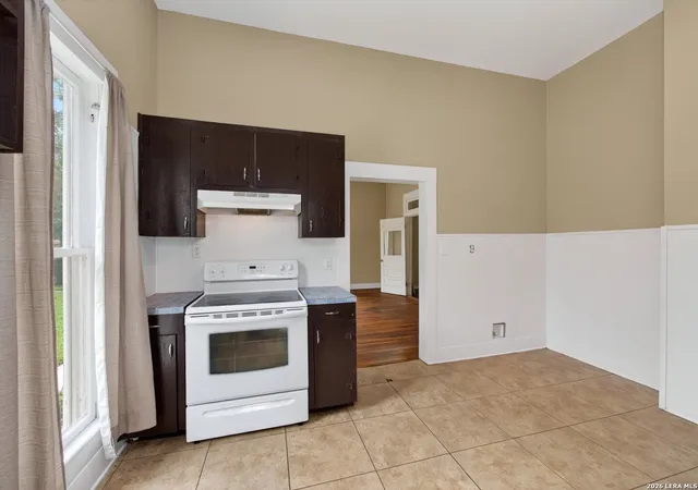 Photo 3 of Sale Pending at 301 Jefferson Dr, Devine, TX 78016 | MLS# 1906555 | Listing updated on 2026-08-28