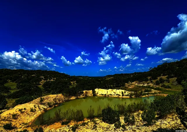 Photo 1 of Land for sale at 350 Holiday Rd, Comfort, TX 78013 | MLS# 1906569 | Listing updated on 2026-07-31
