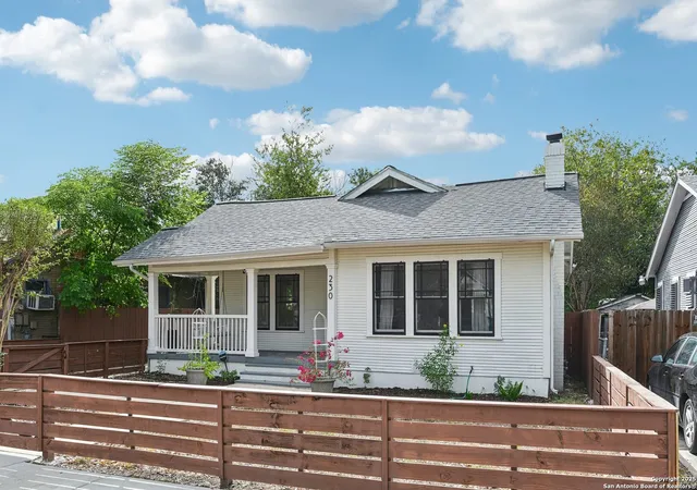 Homes for sale in San Antonio, TX | 230 Glenwood, San Antonio, TX 78210 | MLS# 1906634