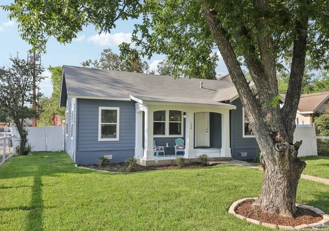 Photo 3 of Single family home for sale at 138 Zapata, San Antonio, TX 78210 | MLS# 1906742 | Listing updated on 2025-11-09