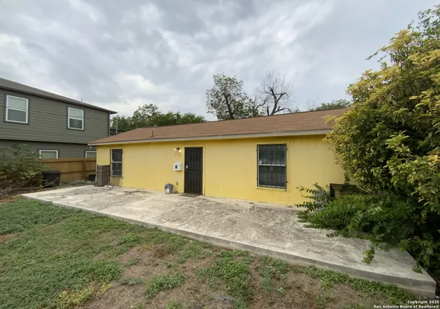 Photo 1 of Single family home for sale at 719 S Olive, San Antonio, TX 78203 | MLS# 1906753 | Listing updated on 2026-03-30