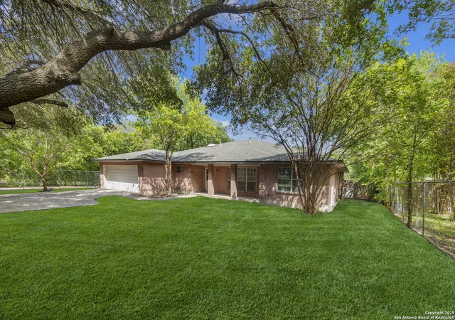 Photo 3 of Sale Pending at 4231 Woodburn, San Antonio, TX 78218 | MLS# 1906790 | Listing updated on 2026-01-21