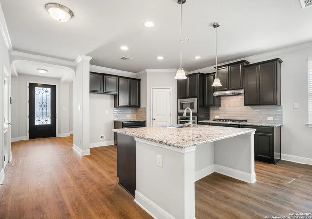 Photo 3 of Sale Pending at 10715 Ysamy Way, San Antonio, TX 78213 | MLS# 1906870 | Listing updated on 2025-10-20