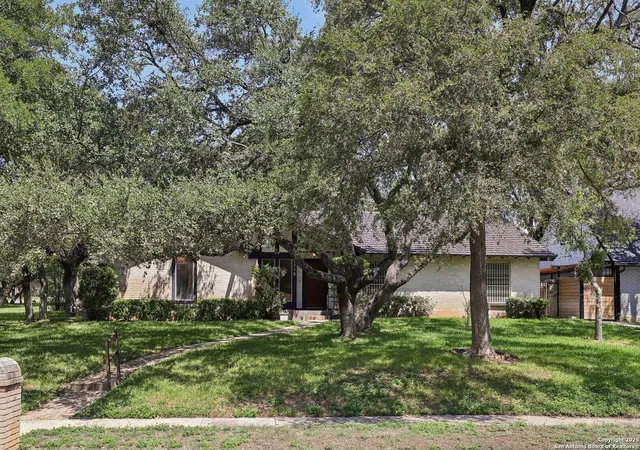 Photo 3 of Sale Pending at 9239 Bingham, San Antonio, TX 78230 | MLS# 1906879 | Listing updated on 2026-01-04