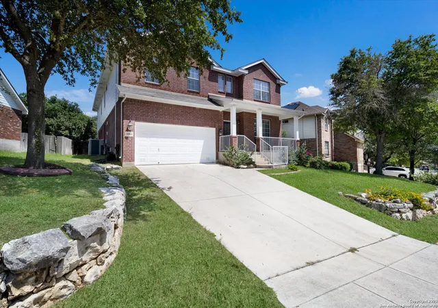 Photo 3 of Sale Pending at 20514 Cliff Park Ln, San Antonio, TX 78258 | MLS# 1906923 | Listing updated on 2025-12-09