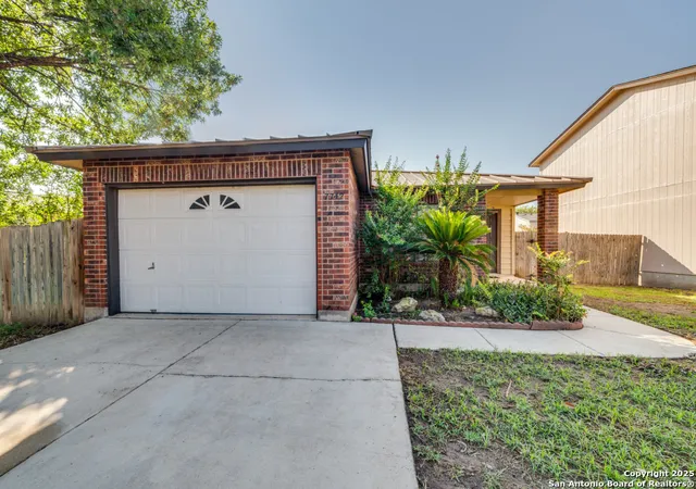 Photo 3 of Sale Pending at 7742 Alverstone, San Antonio, TX 78250 | MLS# 1906940 | Listing updated on 2026-03-23