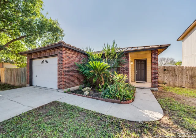 Photo 2 of Sale Pending at 7742 Alverstone, San Antonio, TX 78250 | MLS# 1906940 | Listing updated on 2026-03-23