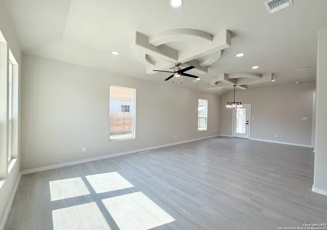 Photo 3 of Sale Pending at 3123 Neptune St, San Antonio, TX 78226 | MLS# 1906946 | Listing updated on 2026-01-13