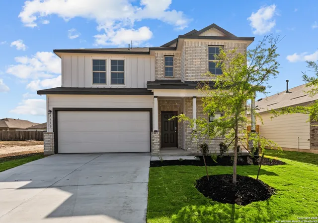 Photo 4 of Sale Pending at 5919 Caliche Fls, San Antonio, TX 78222 | MLS# 1906960 | Listing updated on 2025-10-01