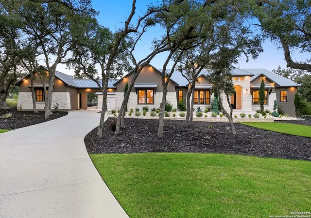 Photo 3 of Single family home for sale at 26011 Cotaco Creek Tx, Boerne, TX 78006 | MLS# 1906990 | Listing updated on 2026-01-15