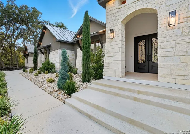 Photo 1 of Single family home for sale at 26011 Cotaco Creek Tx, Boerne, TX 78006 | MLS# 1906990 | Listing updated on 2026-01-15