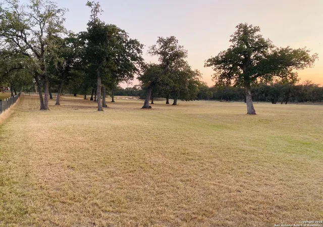 4th image of 9195 Fm 775, La Vernia, TX 78121 | MLS# 1907004
