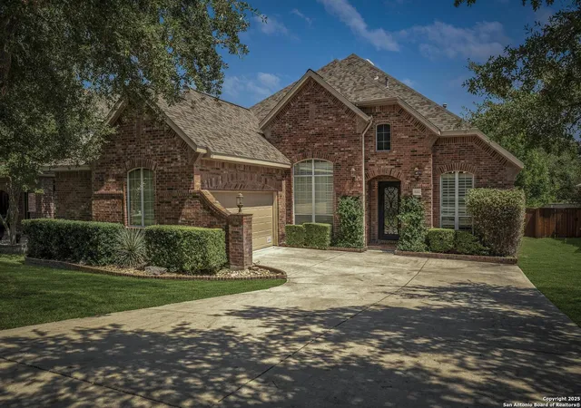 Photo 1 of Sale Pending at 522 Penstemon Trl, San Antonio, TX 78256 | MLS# 1907051 | Listing updated on 2025-10-23