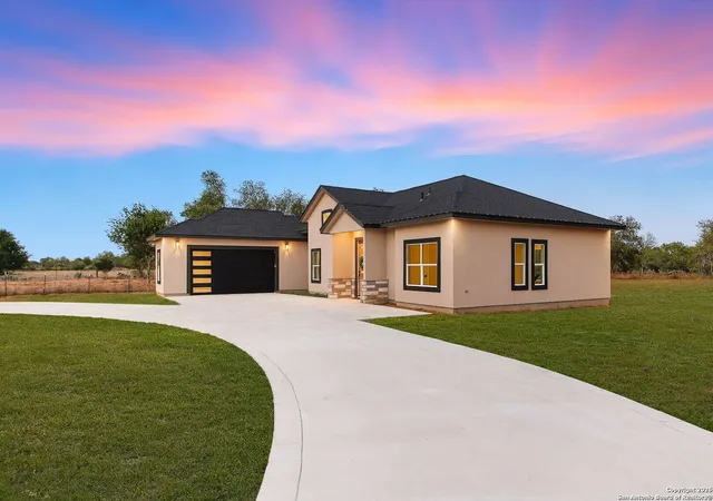 Photo 3 of Sale Pending at 16837 Fm 1937, San Antonio, TX 78221 | MLS# 1907091 | Listing updated on 2025-10-15