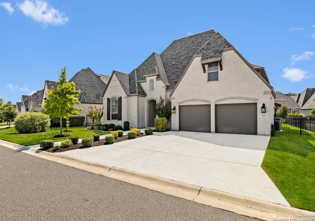 Photo 2 of Sale Pending at 7011 Cantera Manor, San Antonio, TX 78255 | MLS# 1907113 | Listing updated on 2026-05-09