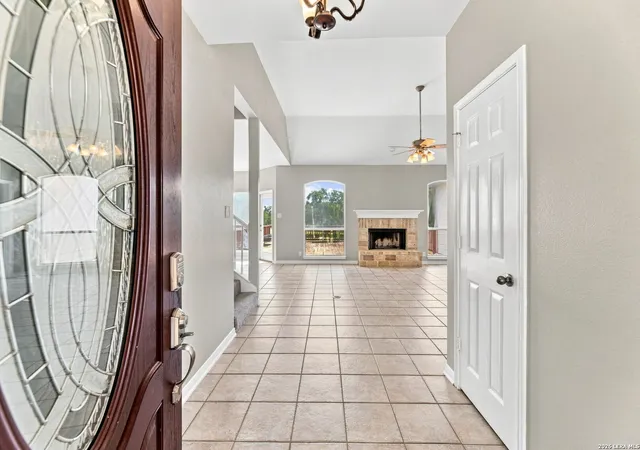 3rd image of 370 Pr 3502, Hondo, TX 78861 | MLS# 1907131