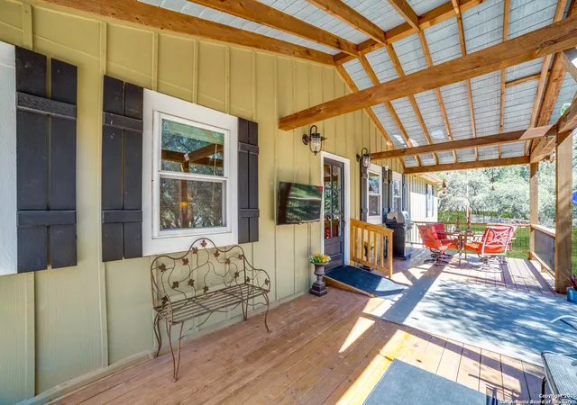 2nd image of 954 Lakeside, Lakehills, TX 78063 | MLS# 1907135