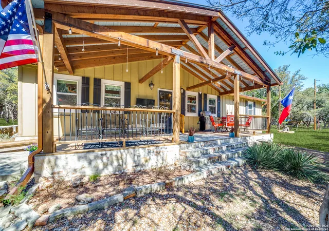 1st image of 954 Lakeside, Lakehills, TX 78063 | MLS# 1907135