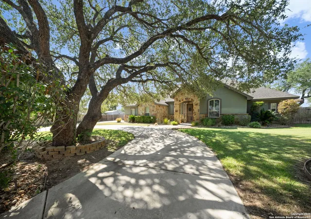 Photo 3 of Sale Pending at 1601 Clover Ridge, Pleasanton, TX 78064 | MLS# 1907150 | Listing updated on 2026-02-05