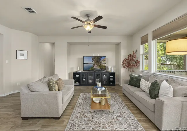 Photo 4 of Sale Pending at 26018 Cyn Wren, San Antonio, TX 78260 | MLS# 1907153 | Listing updated on 2025-10-10