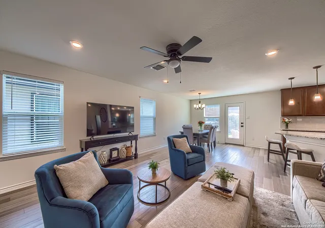 Photo 3 of Sale Pending at 6522 Cibolo Springs, Converse, TX 78109 | MLS# 1907159 | Listing updated on 2025-12-28