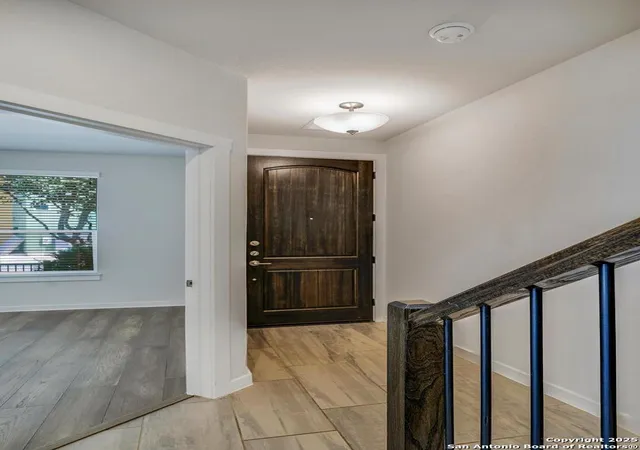 Photo 3 of Sale Pending at 430 Clay St #11, San Antonio, TX 78204 | MLS# 1907170 | Listing updated on 2025-11-19