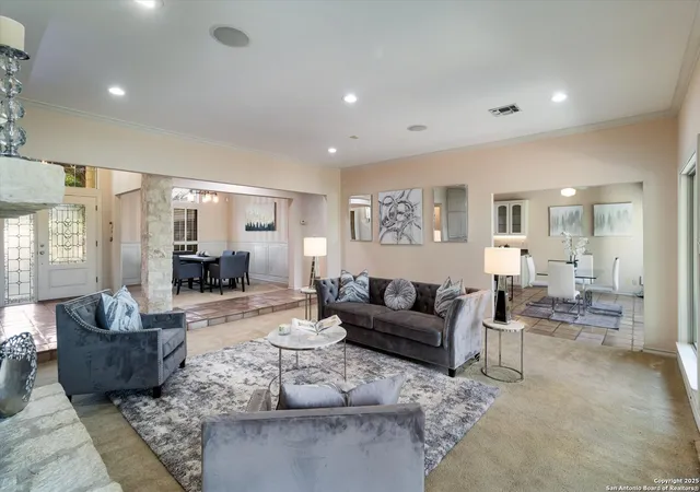 Photo 3 of Sale Pending at 2663 Rim Oak, San Antonio, TX 78232 | MLS# 1907184 | Listing updated on 2025-12-23