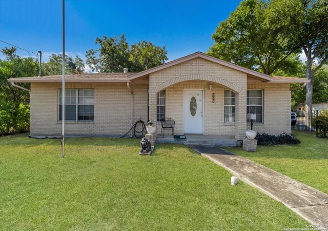Photo 1 of Sale Pending at 202 Parchman, San Antonio, TX 78214 | MLS# 1907201 | Listing updated on 2026-03-02