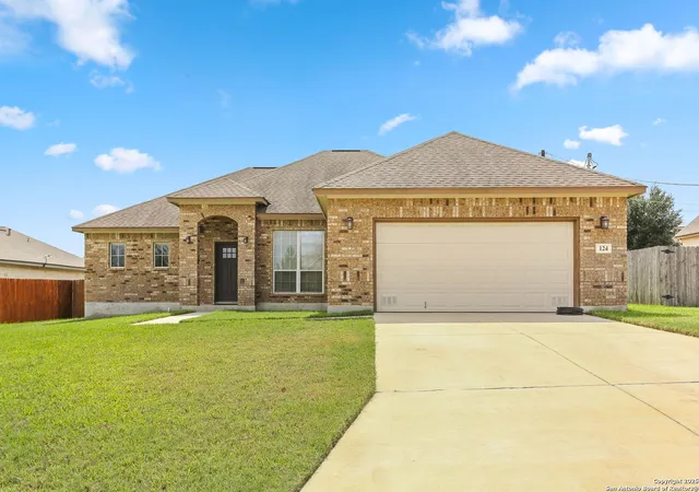 Photo 1 of Sale Pending at 124 Ridgecrest, Floresville, TX 78114 | MLS# 1907223 | Listing updated on 2025-12-29