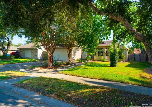 2nd image of 3209 Halfpenny St, Corpus Christi, TX 78414 | MLS# 1907281