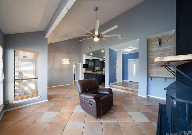 Photo 4 of Sale Pending at 3209 Halfpenny St, Corpus Christi, TX 78414 | MLS# 1907281 | Listing updated on 2025-09-17