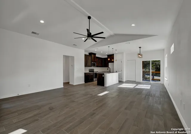 Photo 1 of Sale Pending at 2549 Grandview, Canyon Lake, TX 78133 | MLS# 1907287 | Listing updated on 2026-02-24