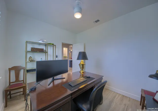 Photo 3 of Single family home for sale at 806 34Th Street, Hondo, TX 78861 | MLS# 1907306 | Listing updated on 2025-10-31